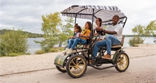 Family Bike at Center Parcs De Eemhof