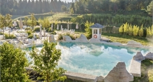 Outdoor pool at Center Parcs Les Trois Forêts