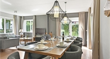 10-person villa 10el at Landal Kasteeldomein De Cauberg