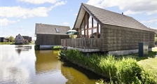 6-person water residence 6C1-Broekvelden at Landal De Reeuwijkse Plassen
