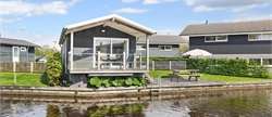 2-4-person chalet 2-4C at Landal Waterpark Sneekermeer