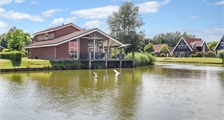 10-person villa 10FL2-Aqua at Landal Waterparc Veluwemeer