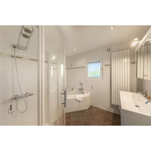 Villa Linde-6 at Hunzepark