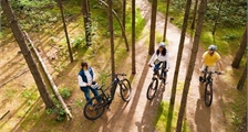 Cycling at Sunparks Kempense Meren
